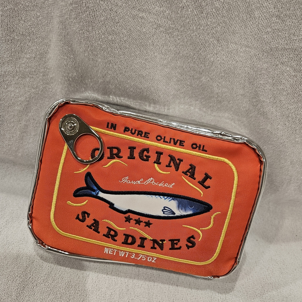 Silly Original Sardines Tin in Olive Oil Cosmetic Bag Clutch - Picture 2 of 5